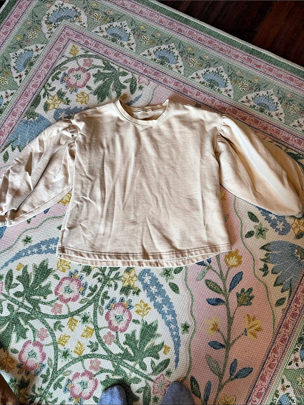 Marine Layer Jace Puff Sleeve Sweatshirt Puff Sleeve Blouse in Cream
